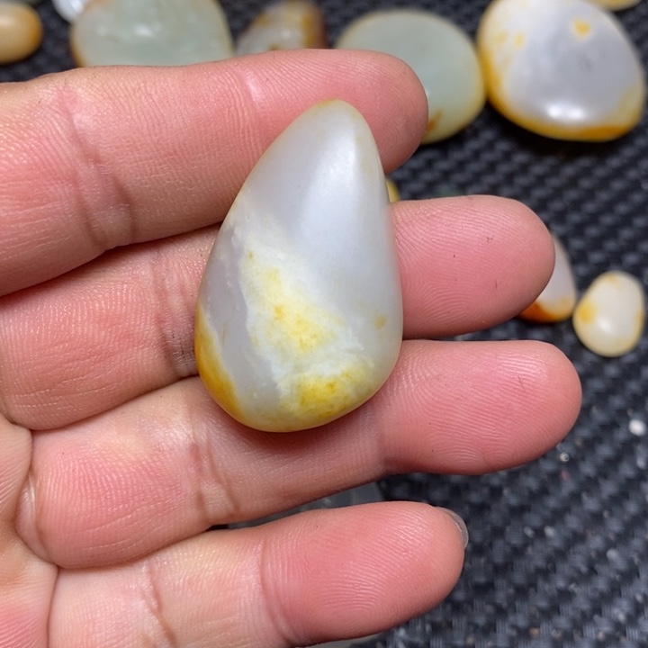 和田玉（白玉）珠宝奇石未镶嵌