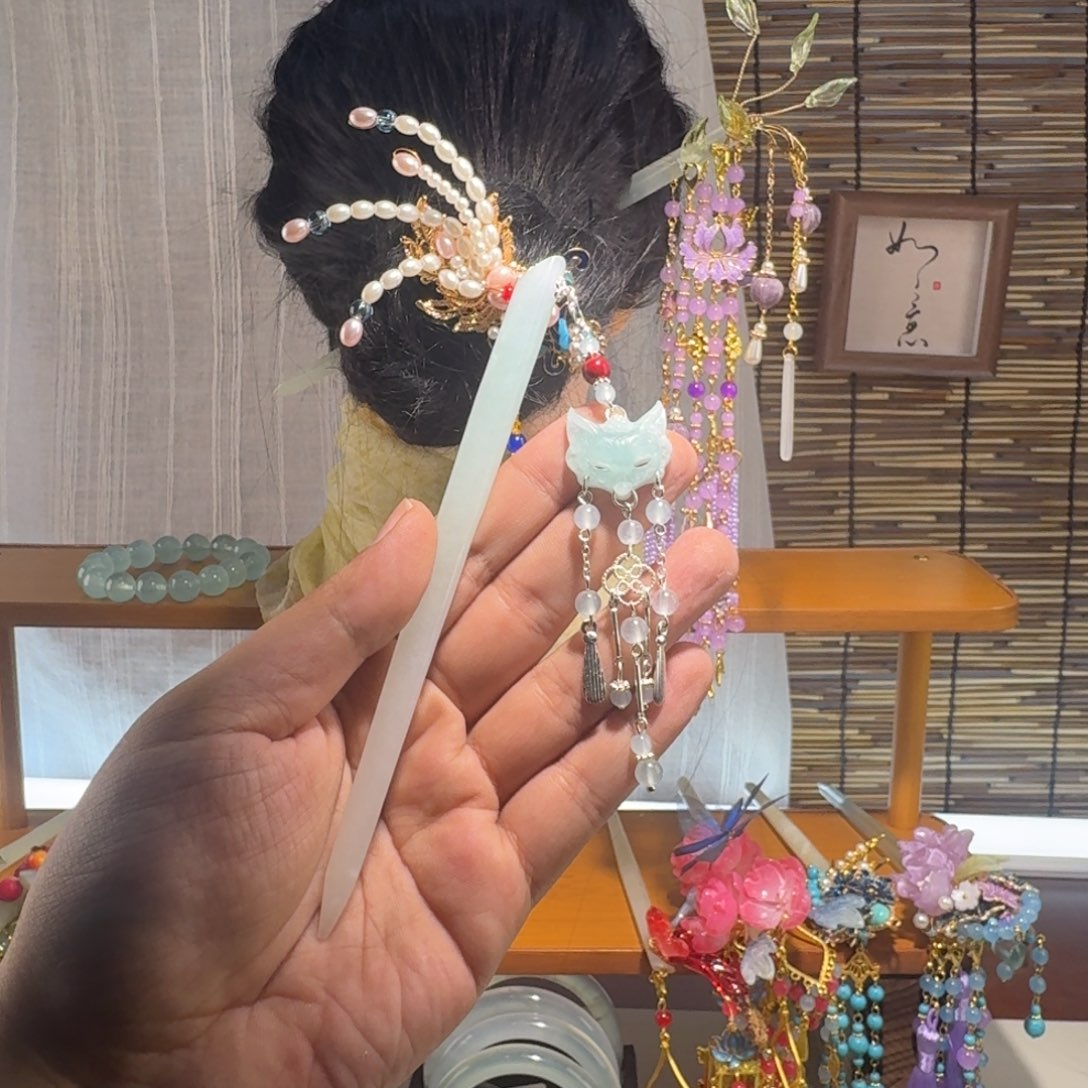 僮***倳蛇纹石玉合金发饰