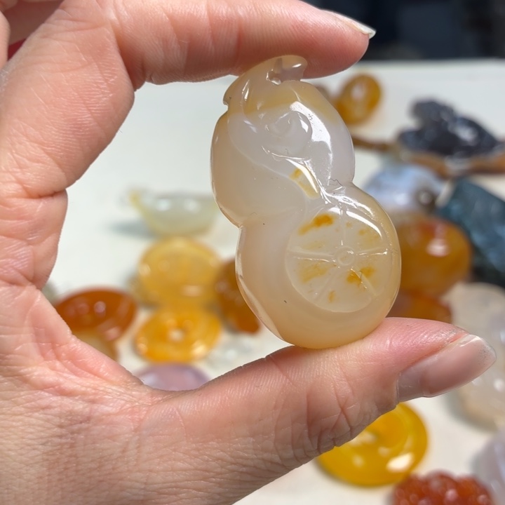 玛瑙/玉髓未镶嵌吊坠(不含链)