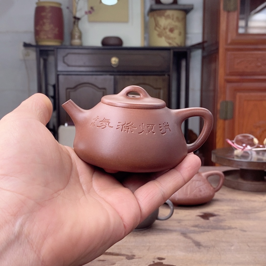 紫砂茶壶早期全手工制作