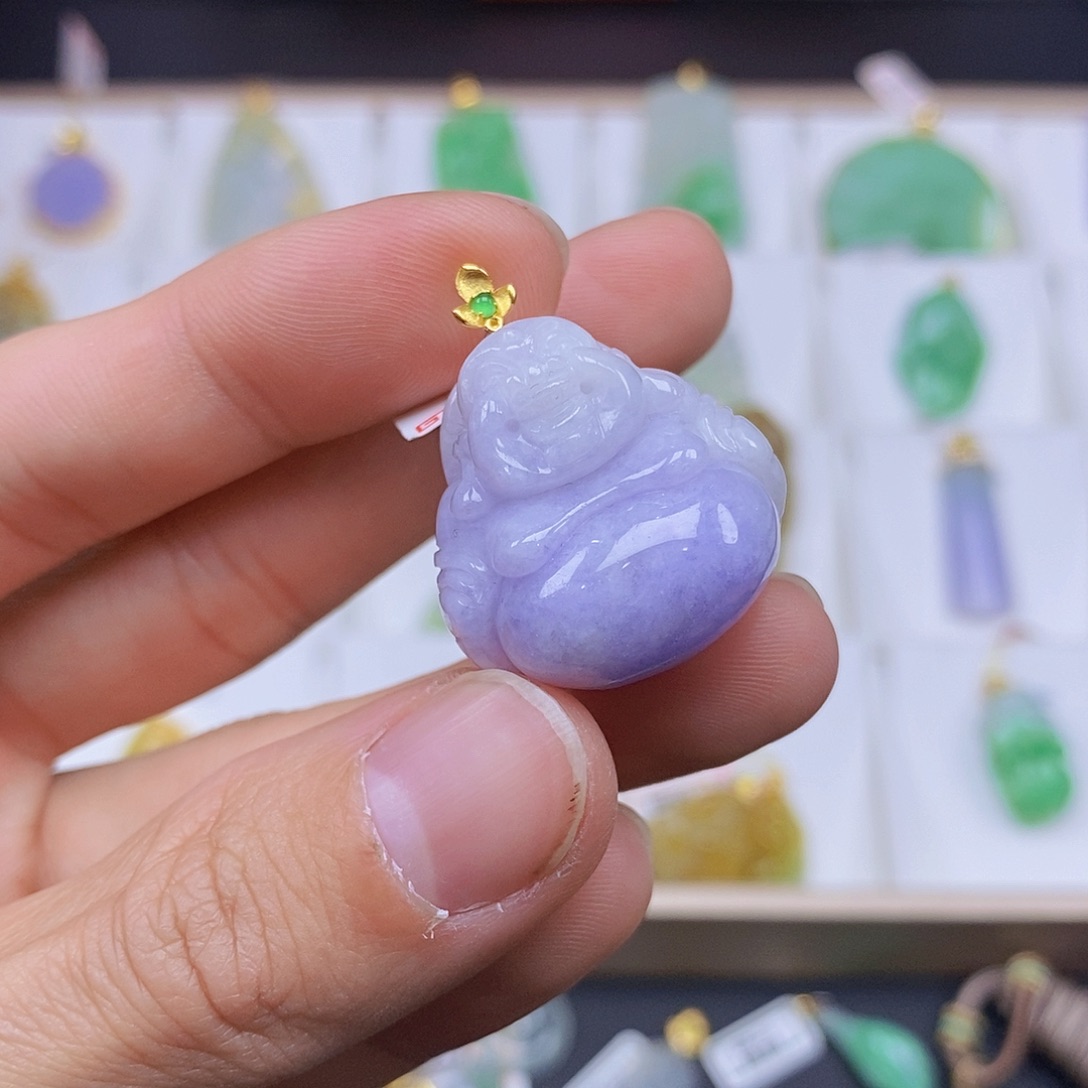 翡翠颈饰18K金镶嵌翡翠