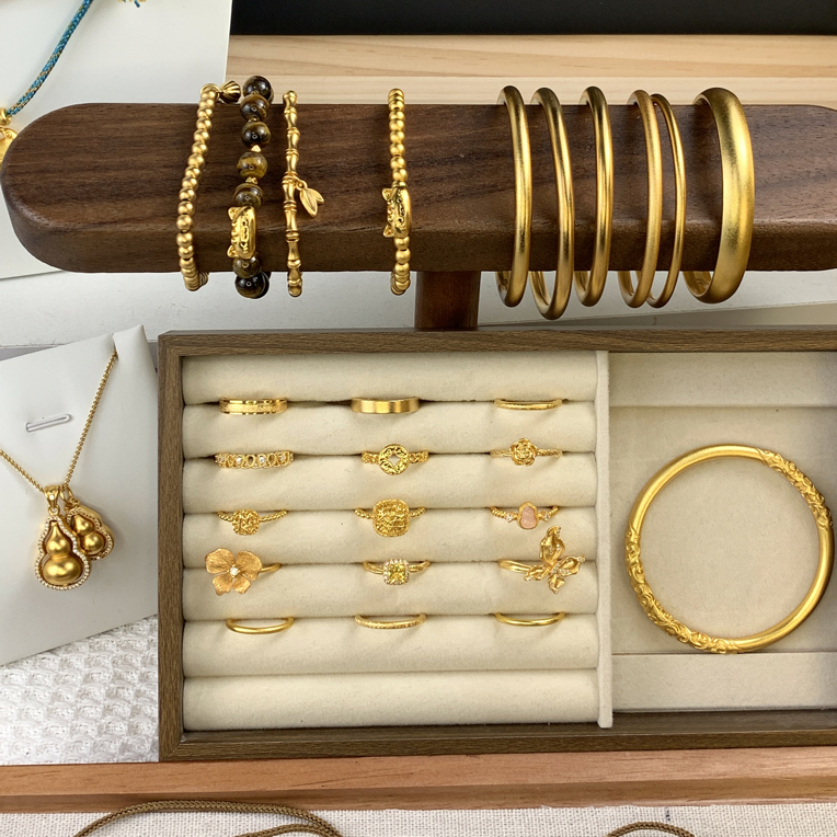 铜合金手镯 精美轻奢A铜合金手镯小众手链项链百搭2025金色饰品