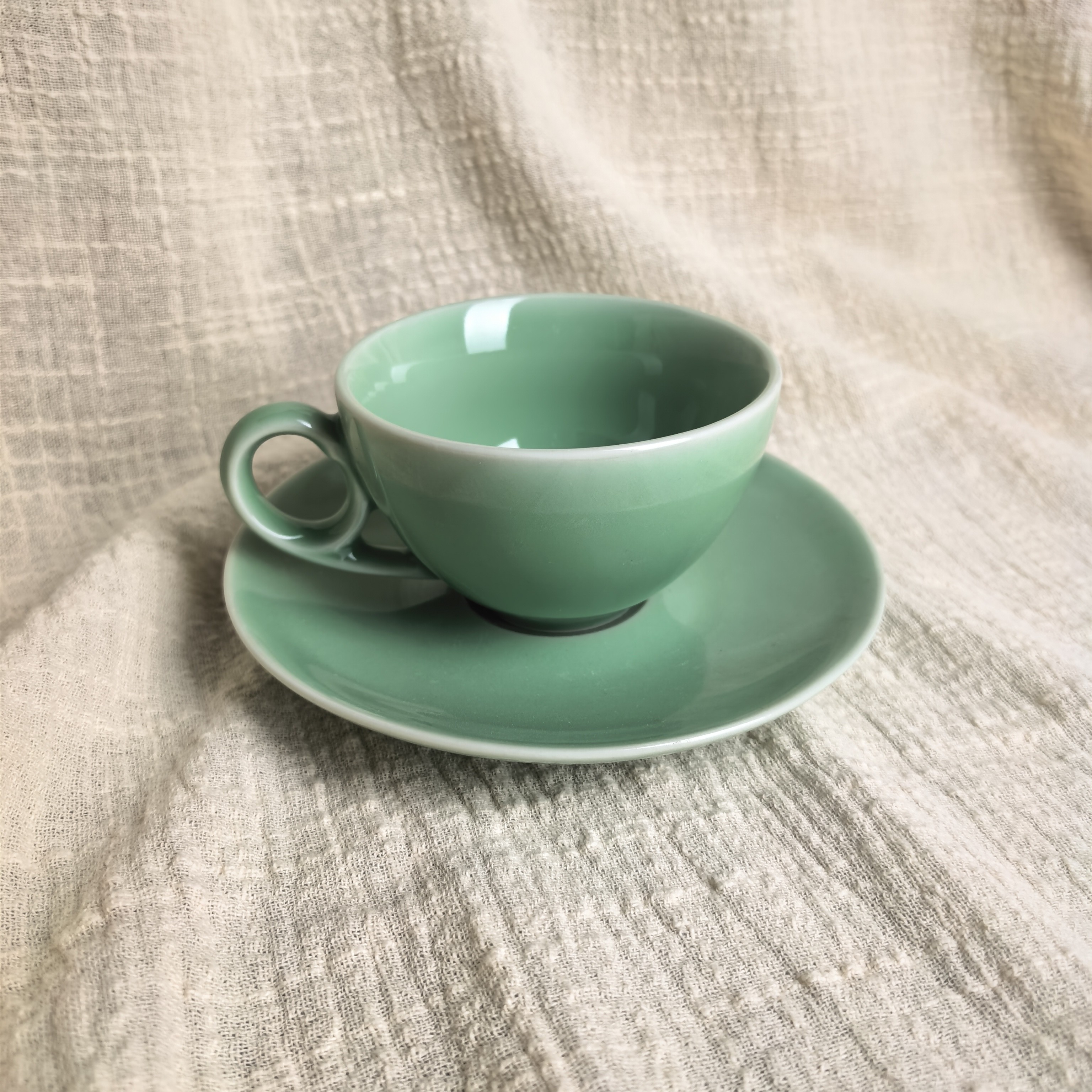 龙泉云间青瓷梅子青咖啡杯茶杯一杯一垫套装