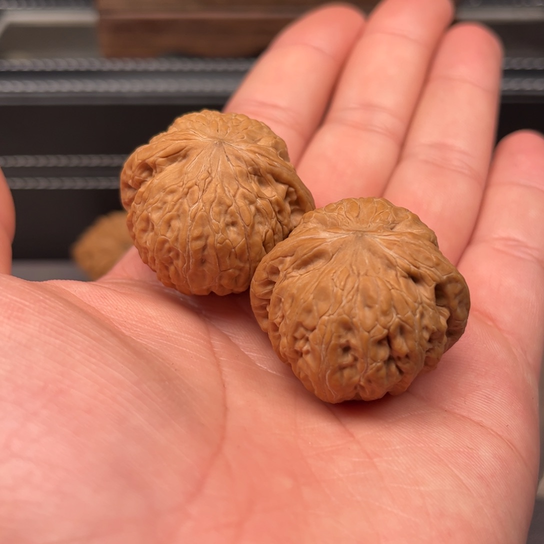 文玩核桃吊坠35铁锤