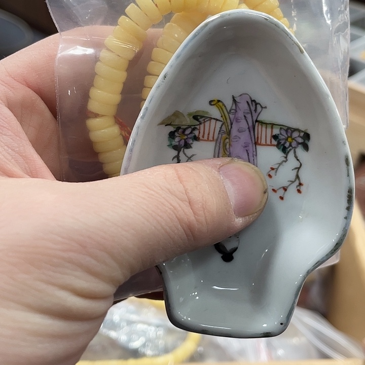 《***阁瓷片精美雕刻精美