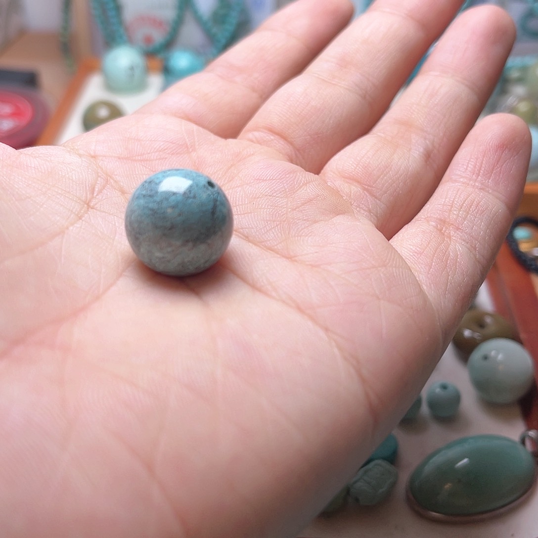 琥珀珠宝奇石未镶嵌简