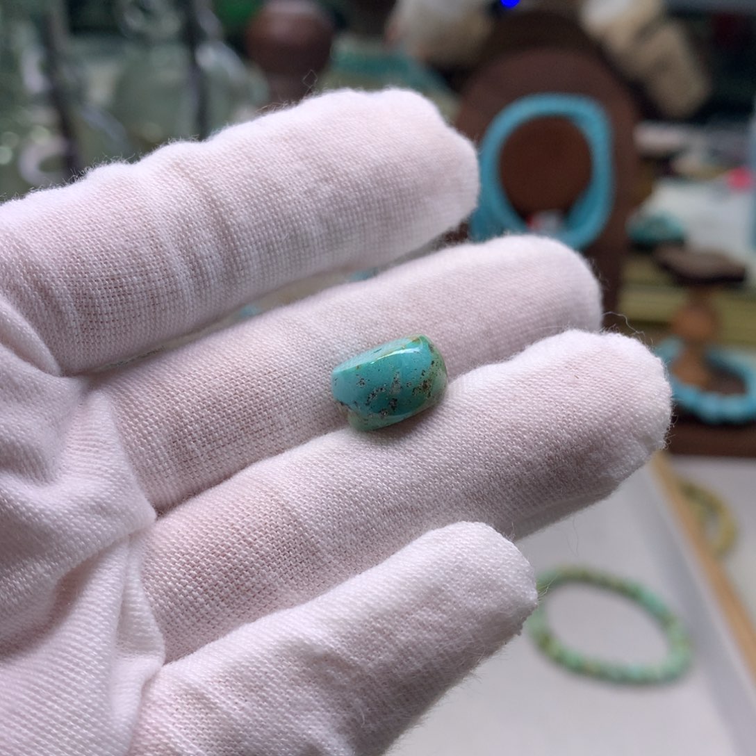 绿松石配饰未镶嵌