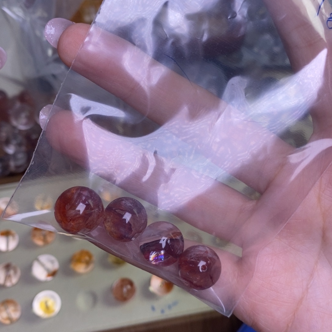 ****W手链未镶嵌水晶红胶花散珠