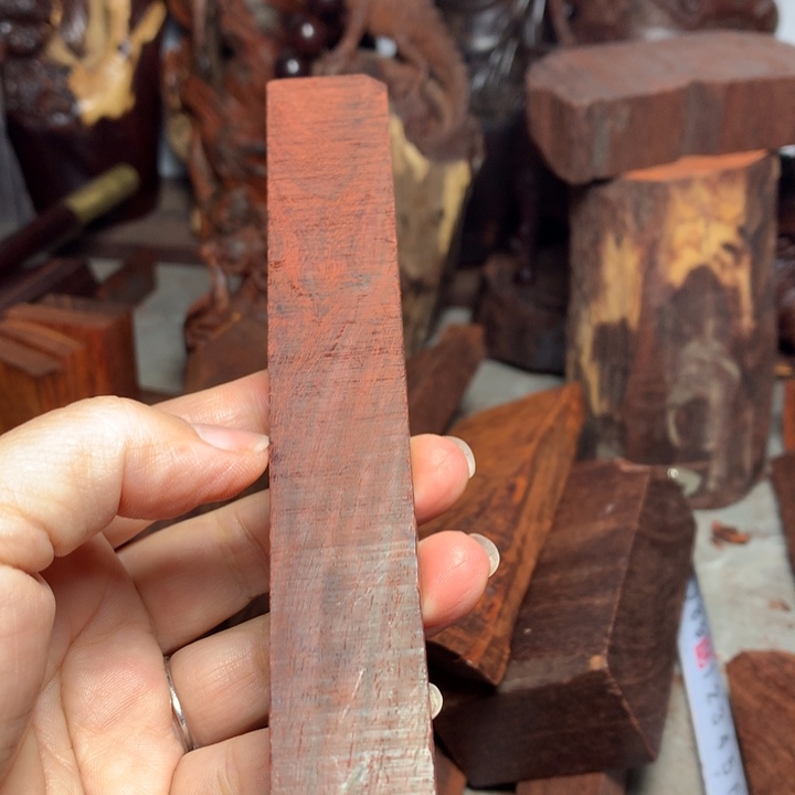 檀香紫檀（小叶紫檀）夏*