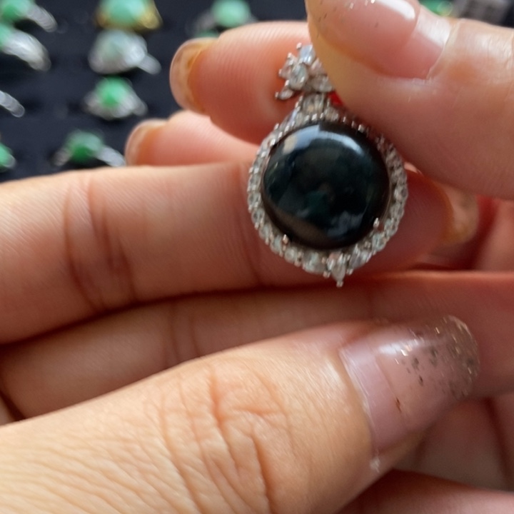 翡翠颈饰银S925镶嵌吊坠