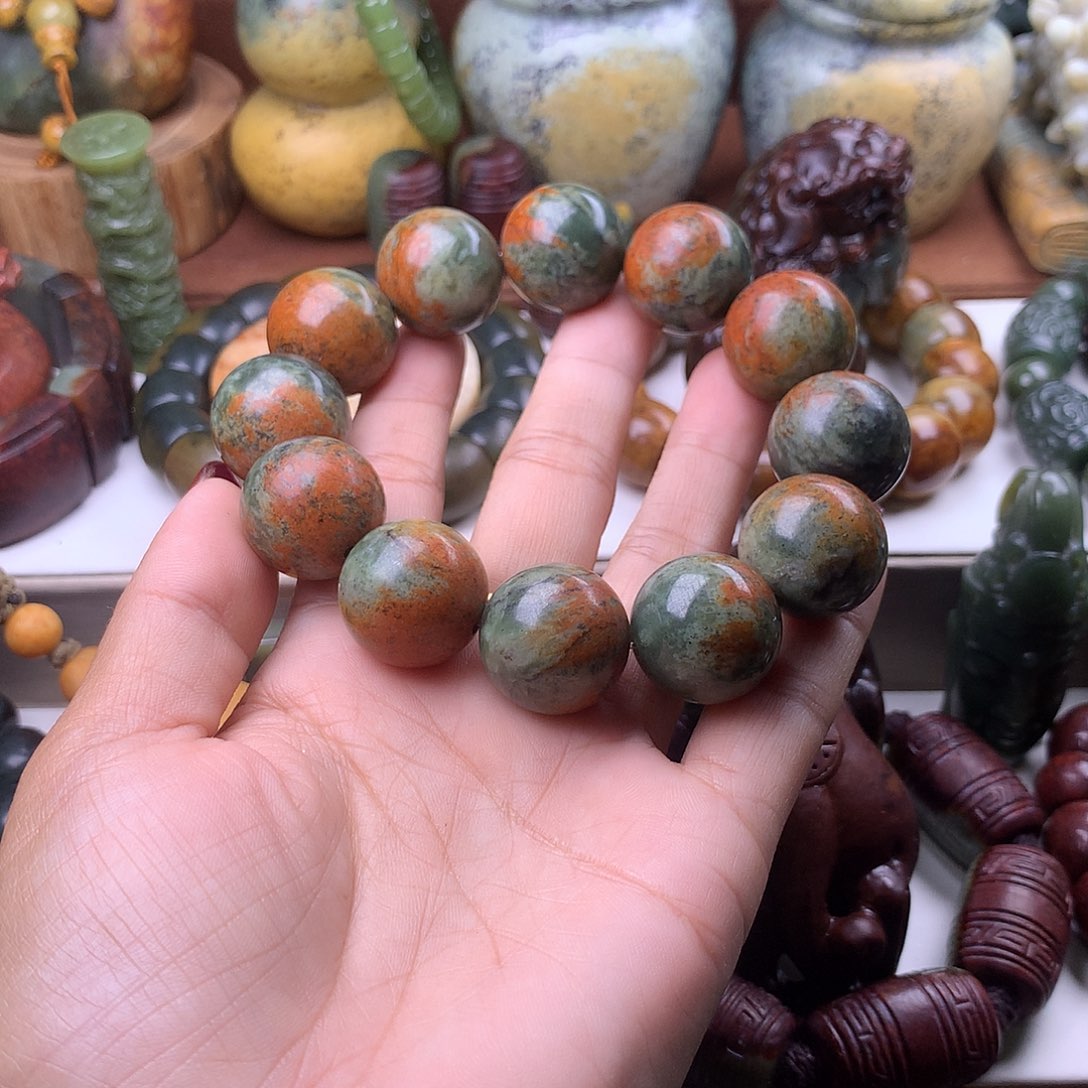 世***回岫岩河磨玉（透闪石质玉）未镶嵌手串