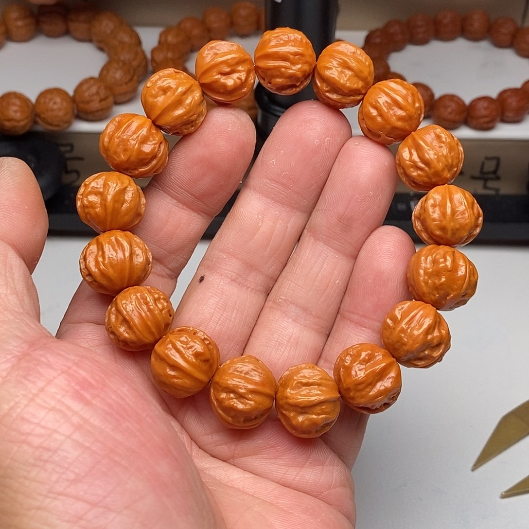 木质文玩核桃1.7京八棱