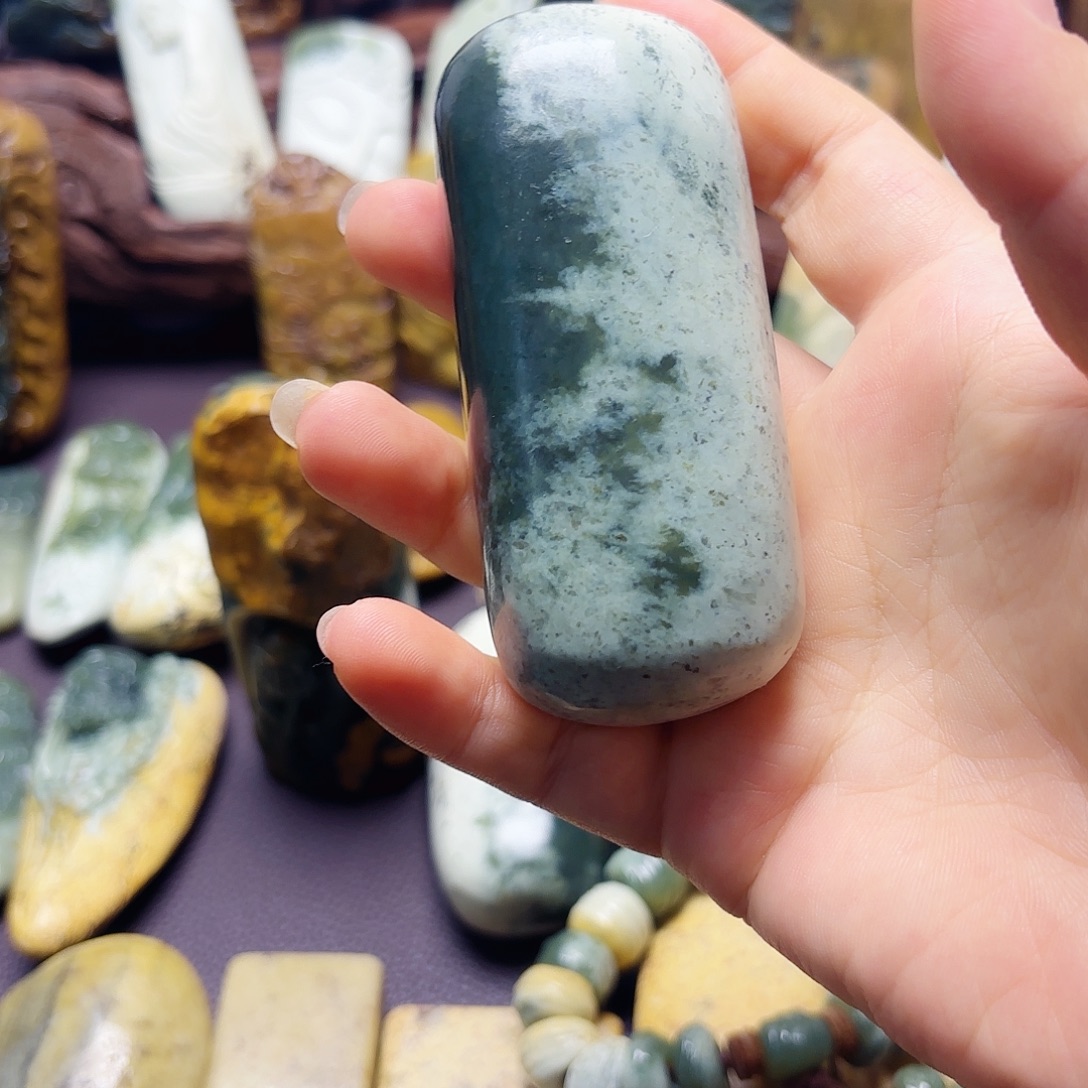 天***好岫岩河磨玉（透闪石质玉）未镶嵌挂件