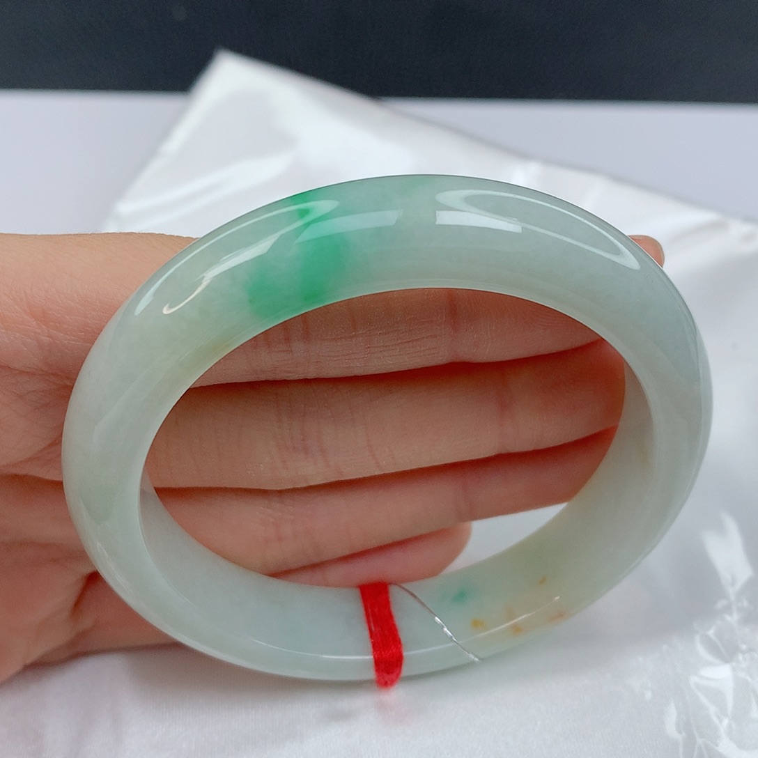 翡翠手镯未镶嵌56.7正圈