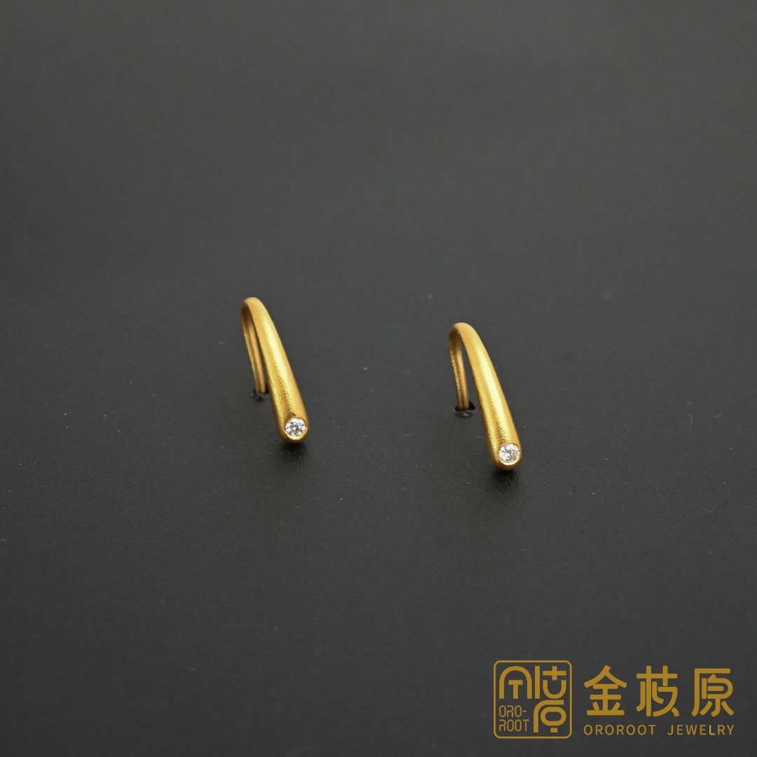 金枝原足金999 莫桑水滴鲁伯特之泪耳勾耳钉