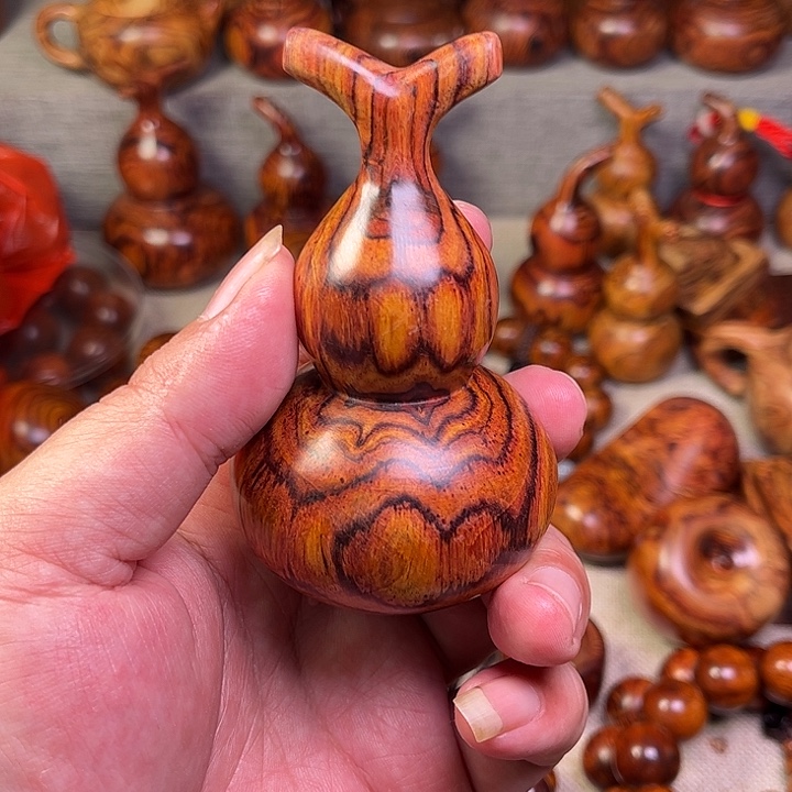 黄花梨/降香黄檀海南黄花梨油梨工艺品