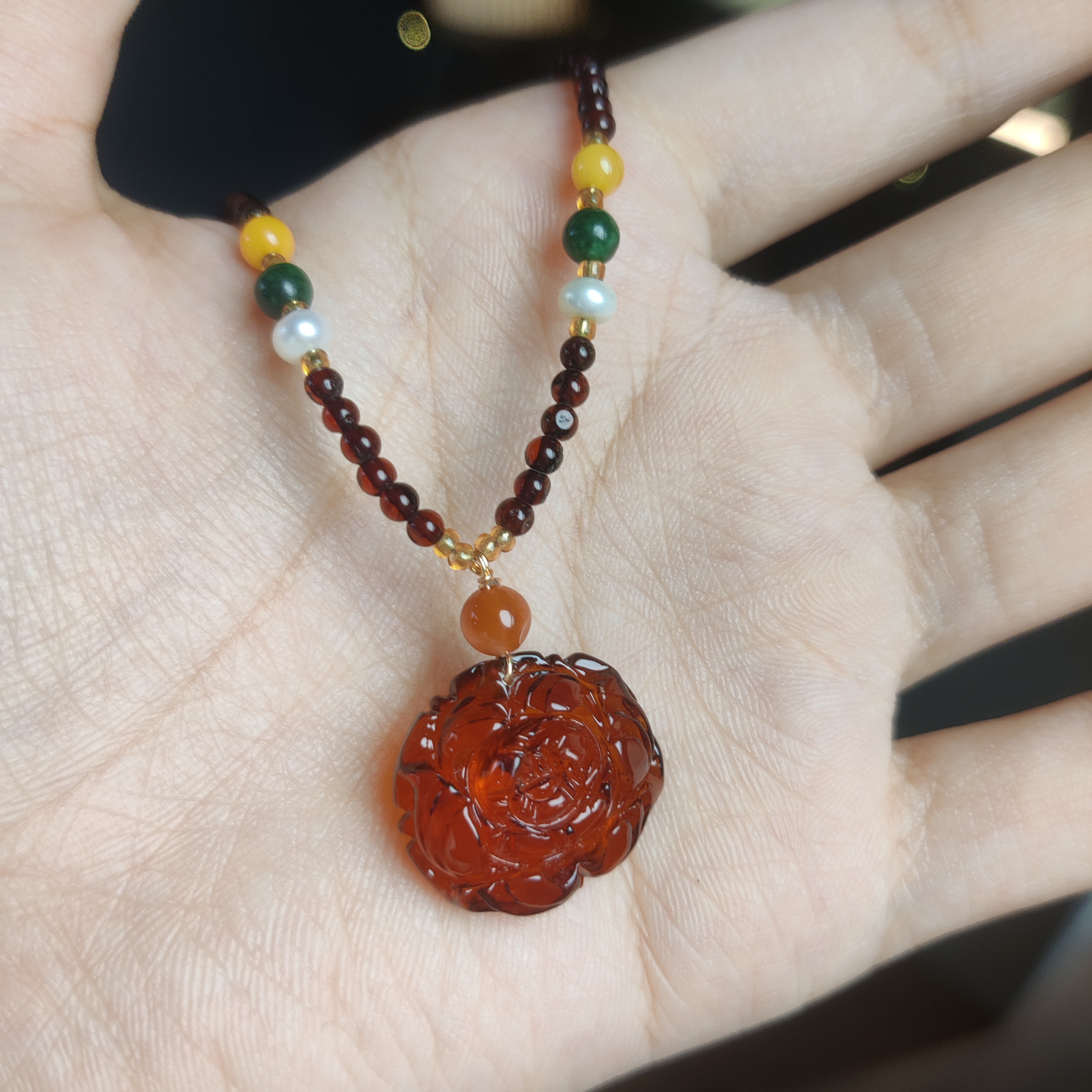 【德巧家】血珀牡丹花吊坠