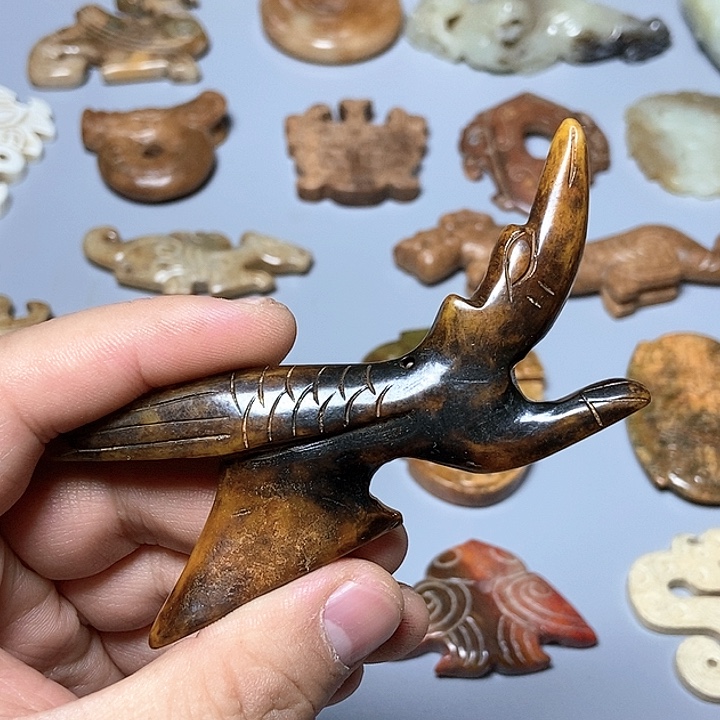 和田玉未镶嵌颈饰89