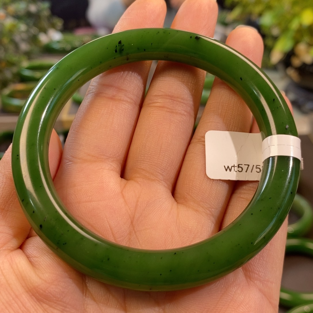 和田玉（碧玉）手镯未镶嵌