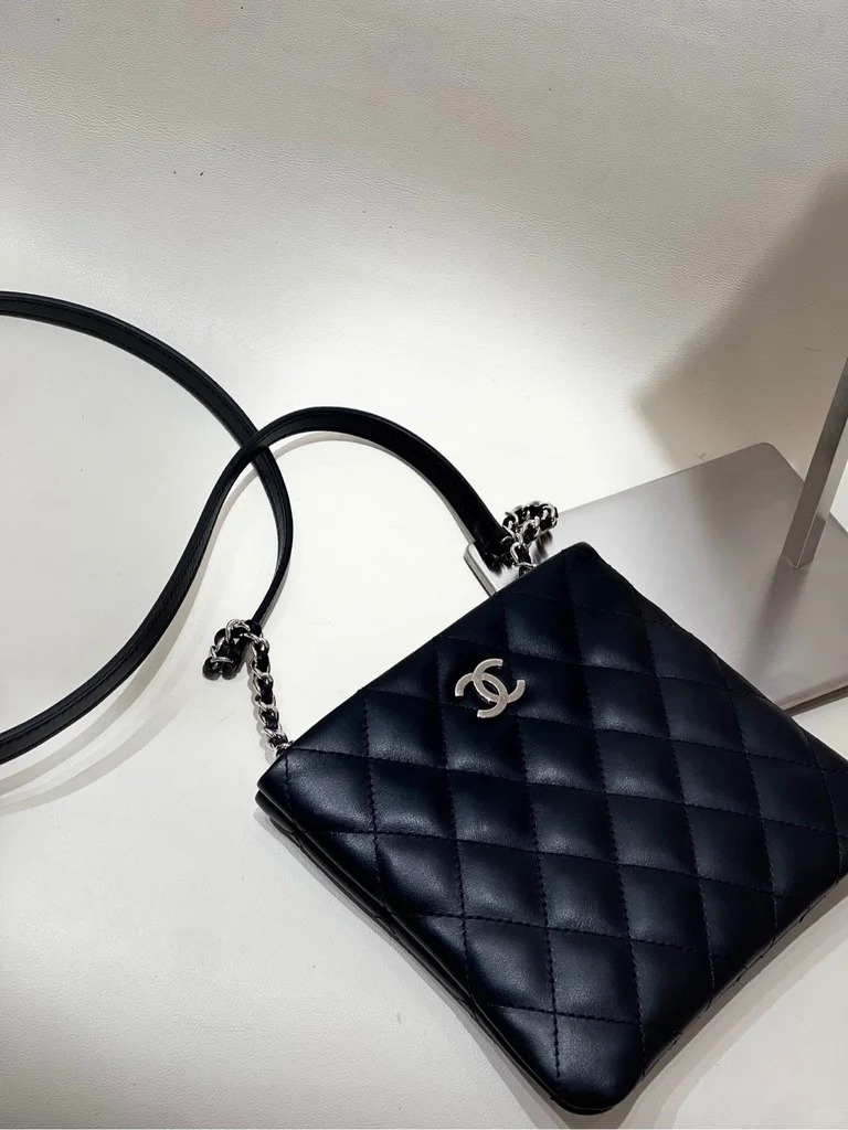 99新 Chanel/香奈儿 香奈儿小tote黑银/99新/优选