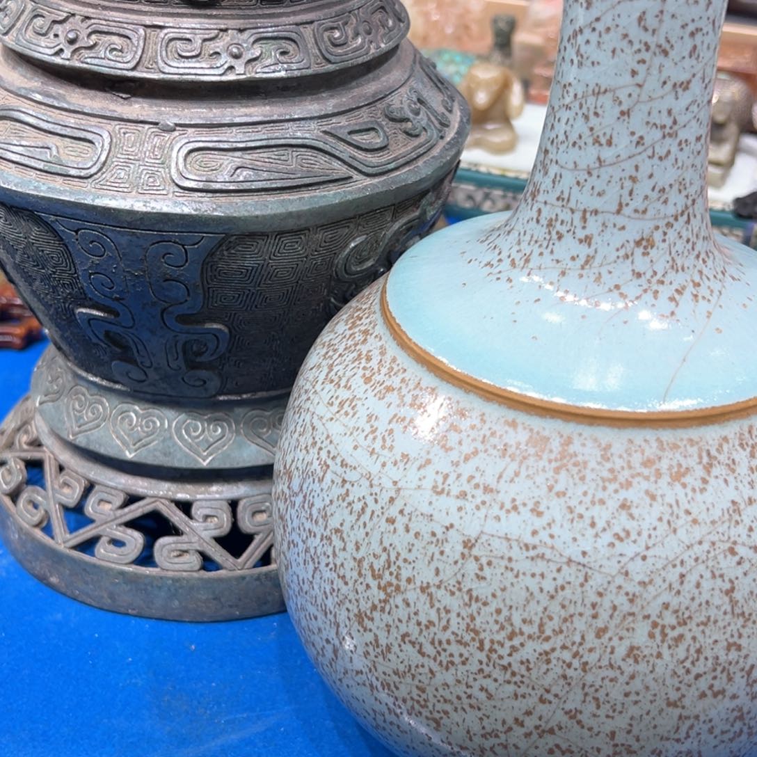 摆件颜**鲤瓷摆件等多种产品