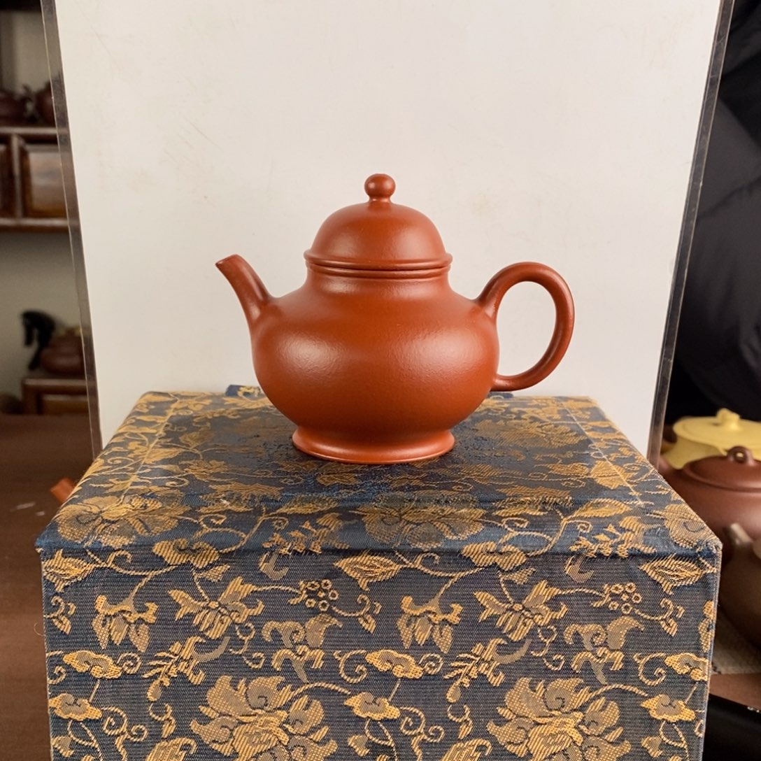 紫砂茶壶宜兴紫砂工艺美术精品