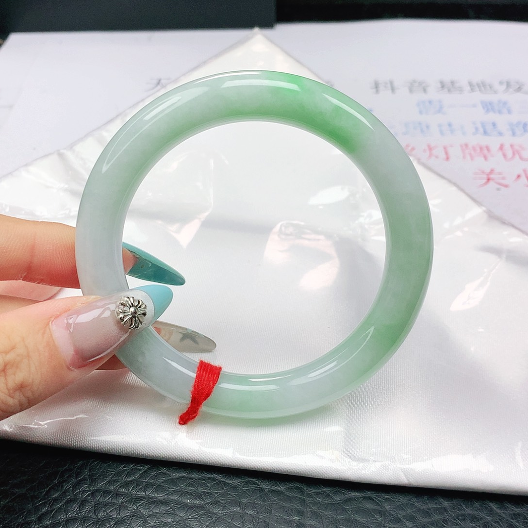 翡翠手镯未镶嵌翡翠57.0圆