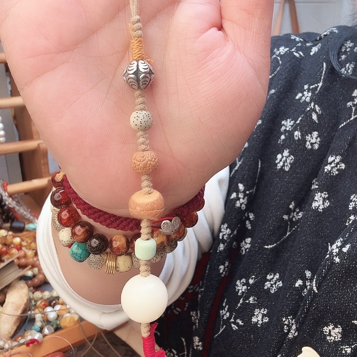 南红玛瑙手链未镶嵌