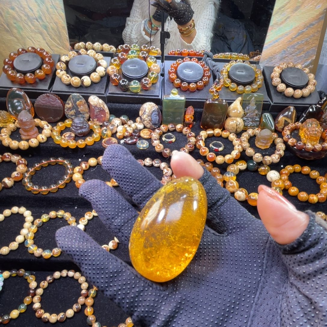 琥珀未镶嵌手串水滴