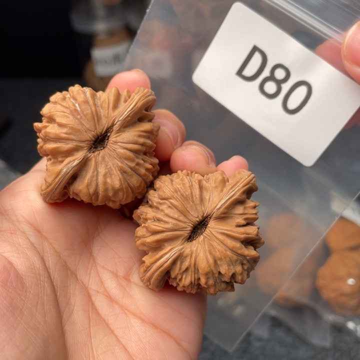 文玩核桃把件全品42楼