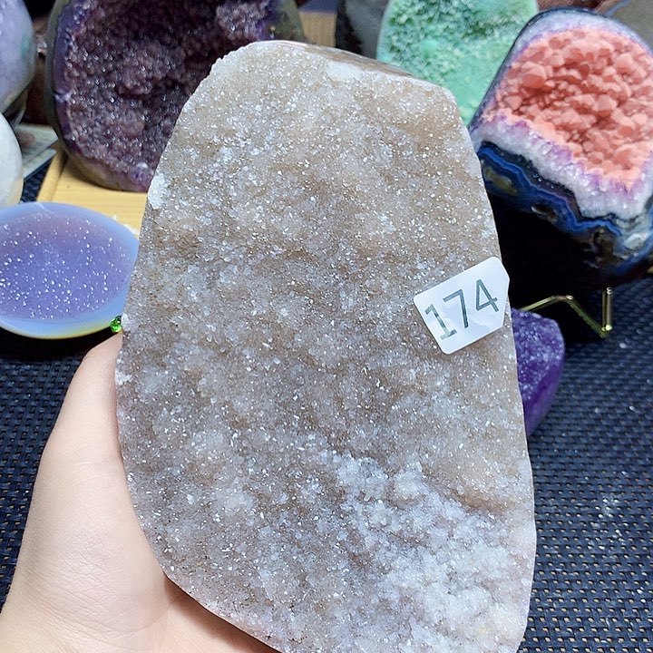 未镶嵌紫晶大型摆件（非配饰）