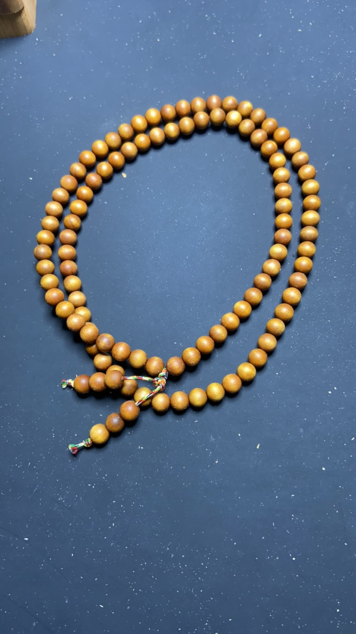 迈索尔老山檀香0.6×108顺纹红肉