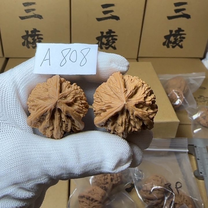 文玩核桃吊坠简单包装35尺寸玉龙三棱