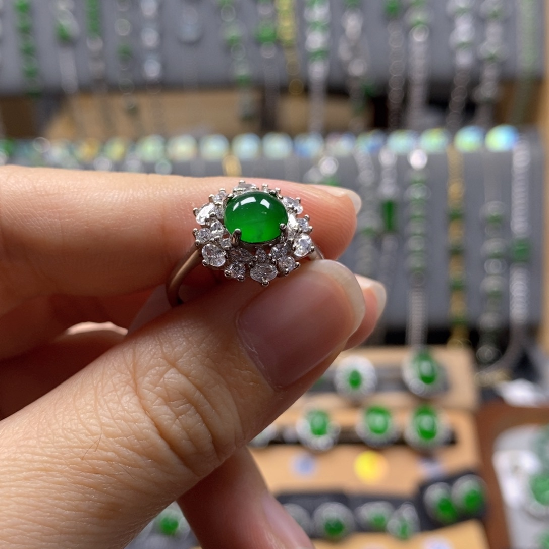 颈饰银S925镶嵌翡翠252号