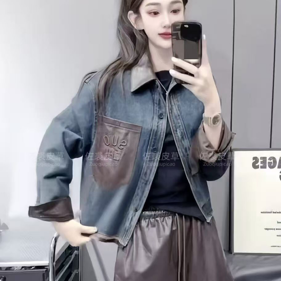 欧货拼接pu皮翻领牛仔短外套夹克女上衣秋季大码洋气时尚外套6089
