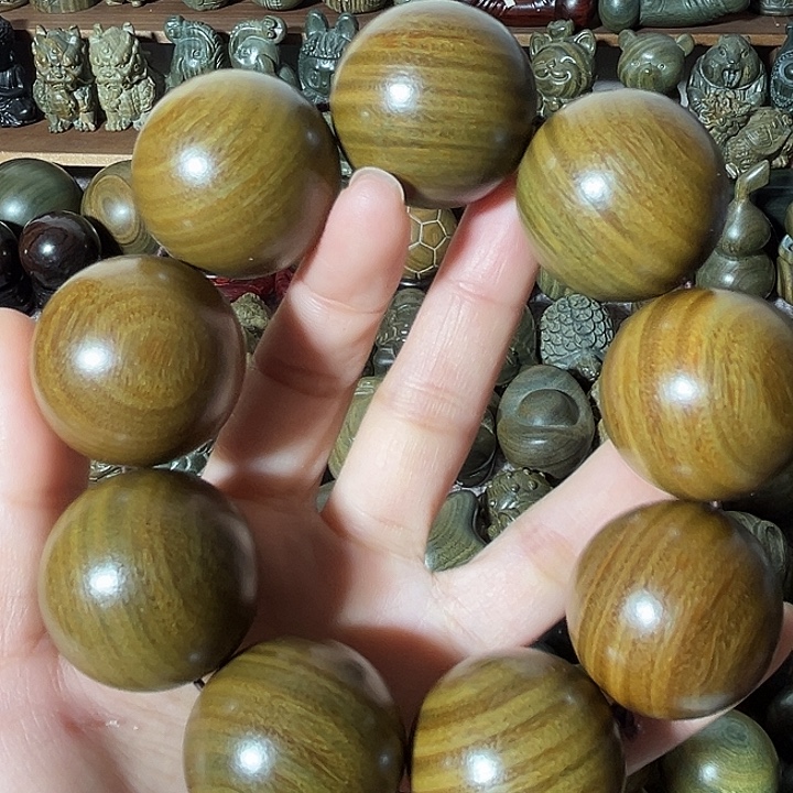 帅***蝠木阿根廷绿檀木3.0手串