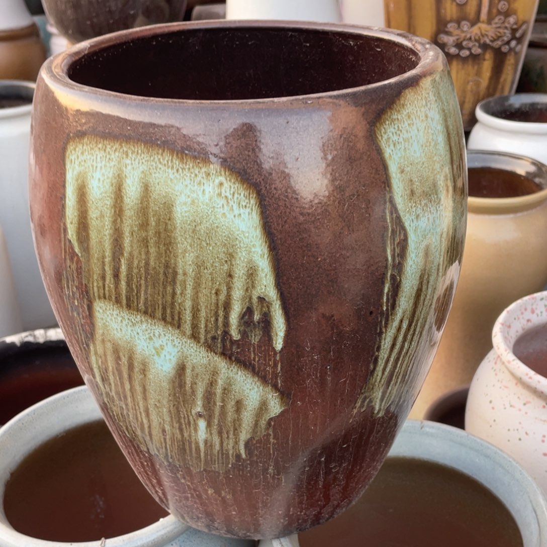 紫砂花盆27×20龙蛋瑕