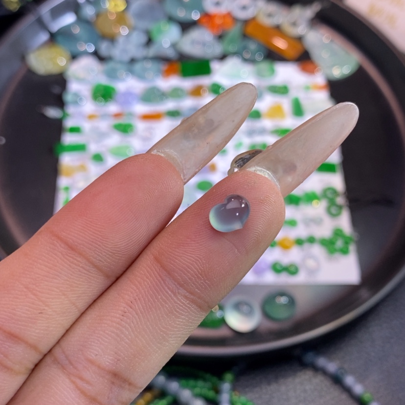 【闪购商品】翡翠挂件未镶嵌爱心