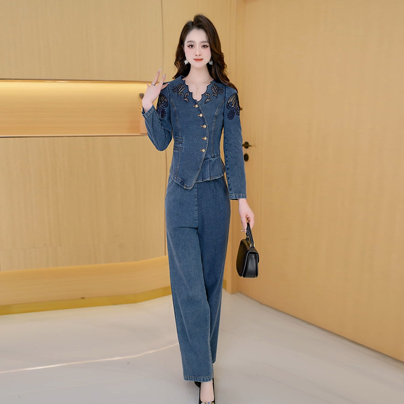 【两件套】春季时尚修身宽松洋气休闲收腰显瘦减龄牛仔女装套裤