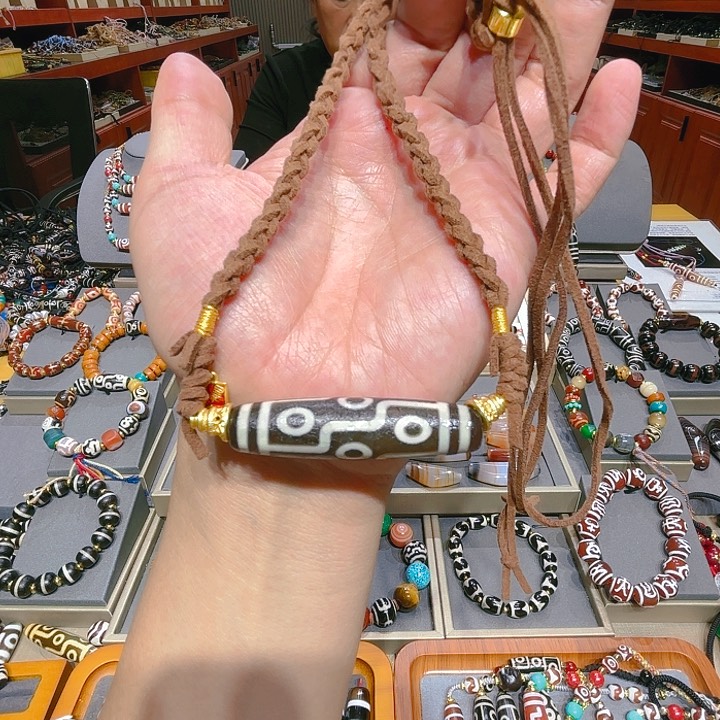 未镶嵌玛瑙/玉髓珠宝奇石