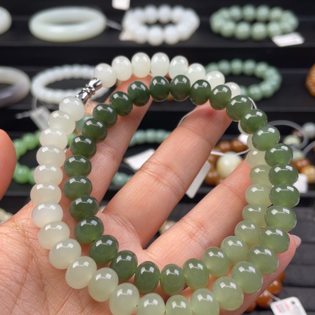 和田玉手串未镶嵌