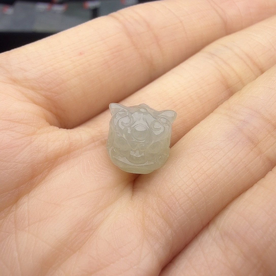 翡翠未镶嵌颈饰天然缅甸翡翠A货