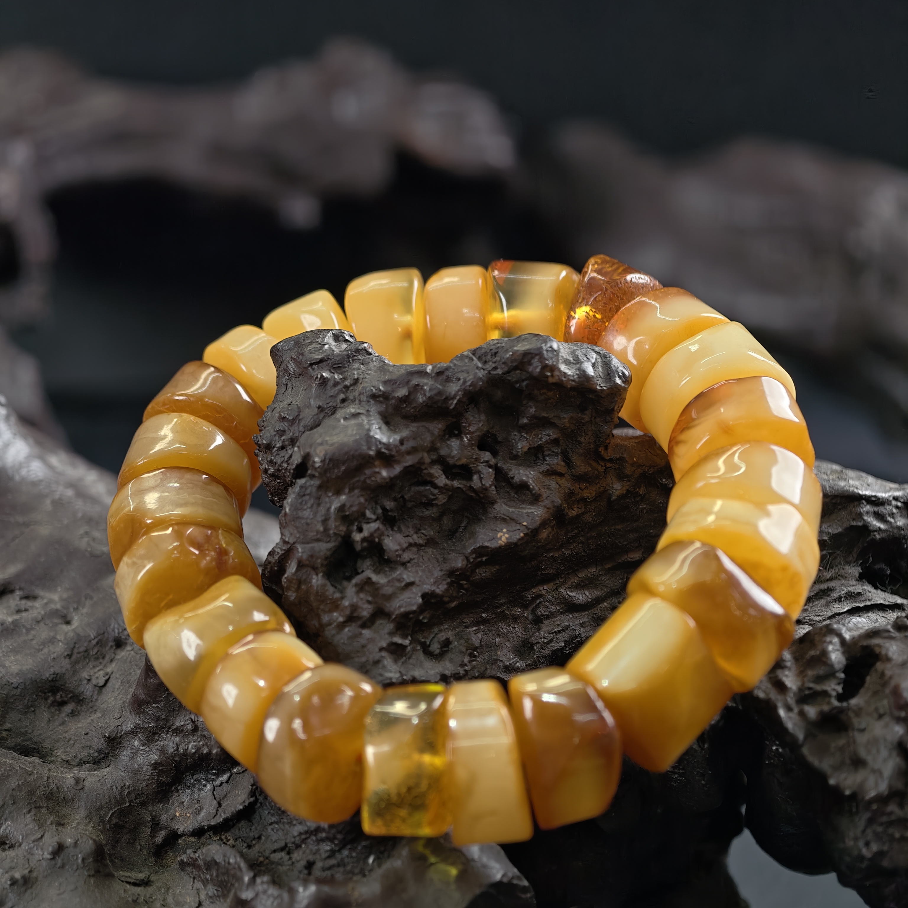 【米娅】天然琥珀手串