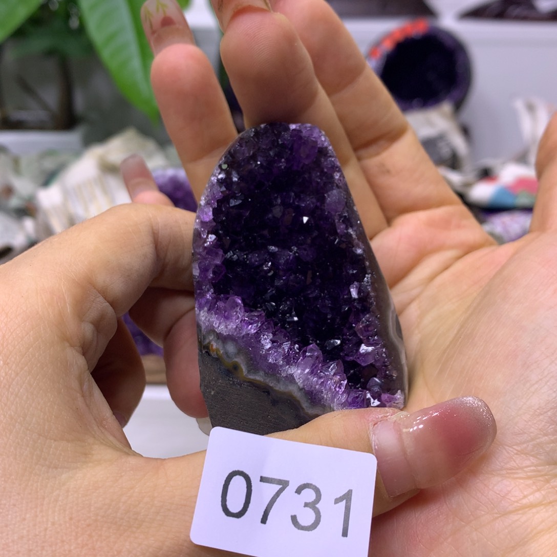未镶嵌紫晶大型摆件（非配饰）731