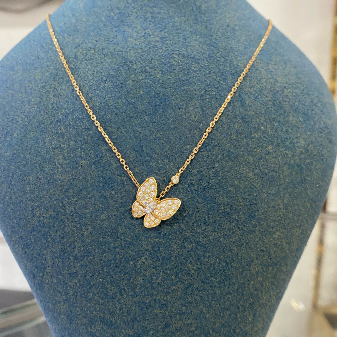 99新 梵克雅宝 22年 Two Butterfly系列满钻蝴蝶项链吊坠