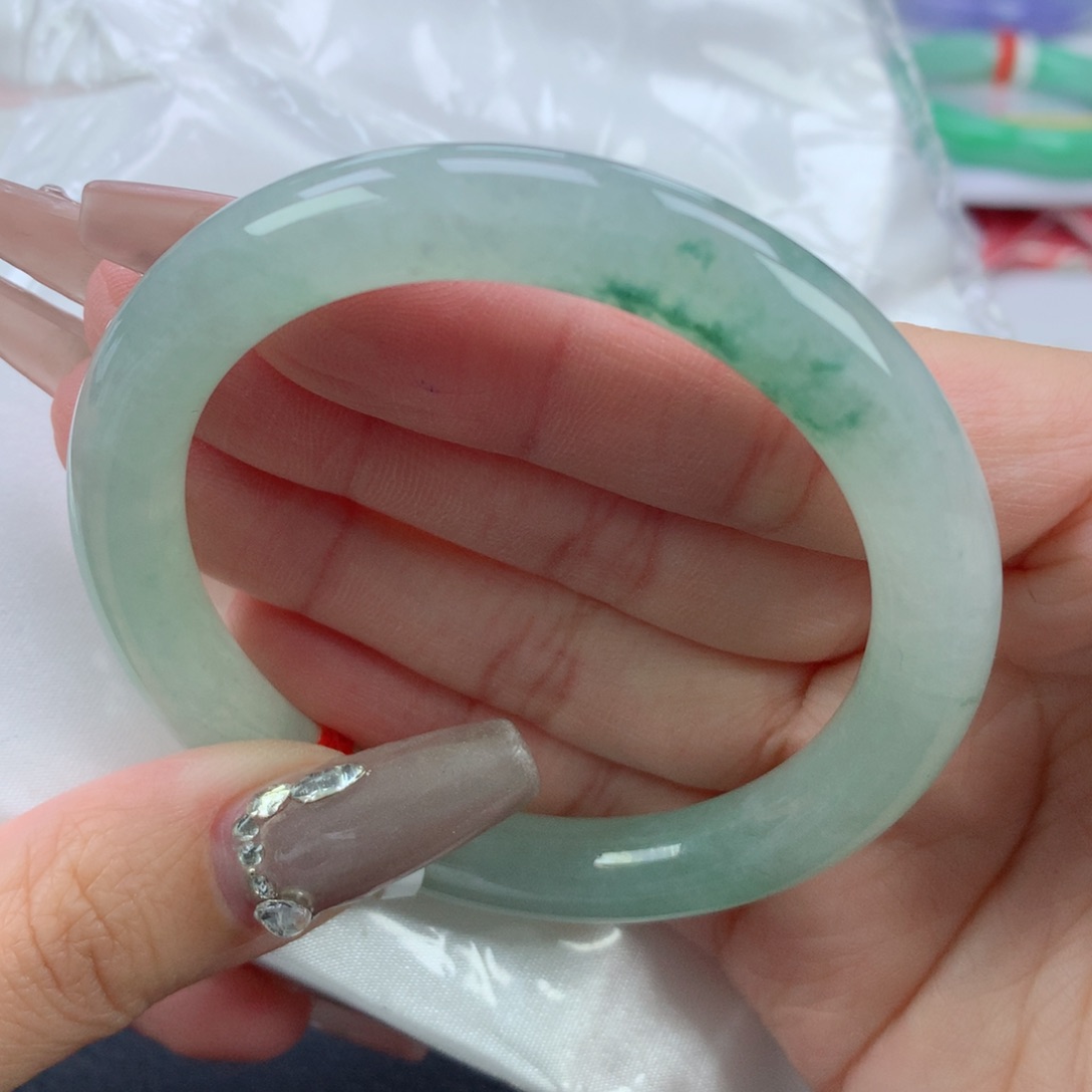 翡翠手镯未镶嵌53.3圆条