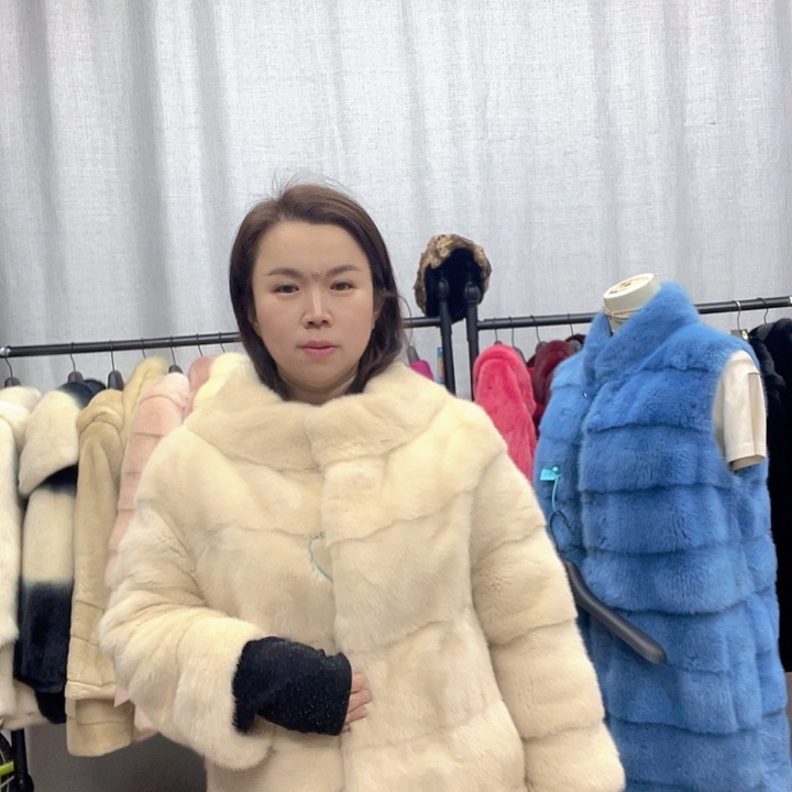 2025新款水貂外套女