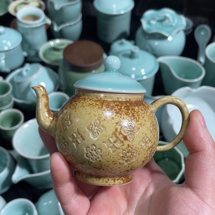 青瓷青瓷 青瓷青瓷 特价