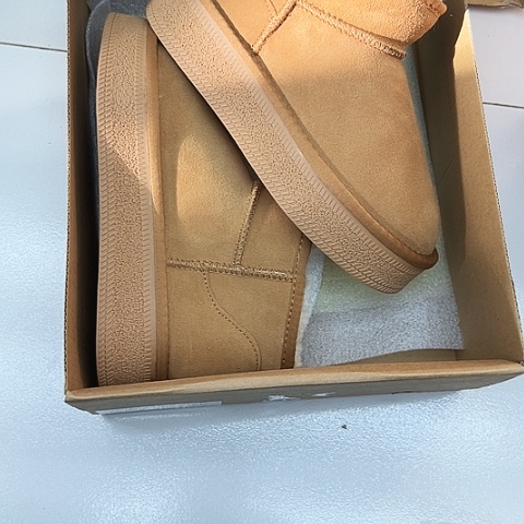 女士皮毛一体鞋36码 码足