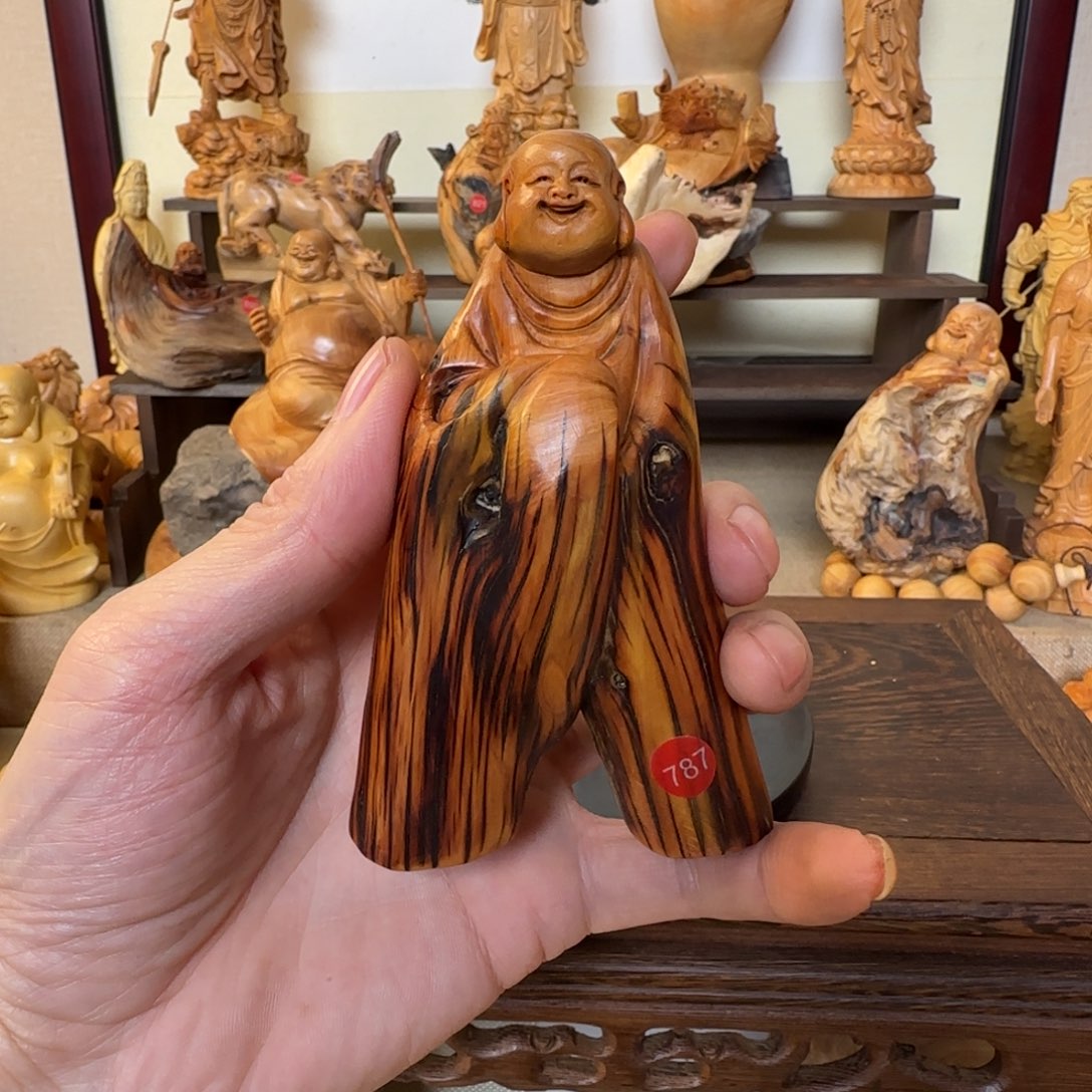 崖柏小木匠艺雕一物一拍